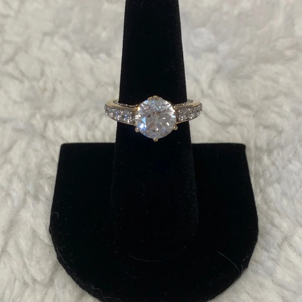 Remy Rotenier for Bella Luce “Tulip” ring - Picture 2 of 8